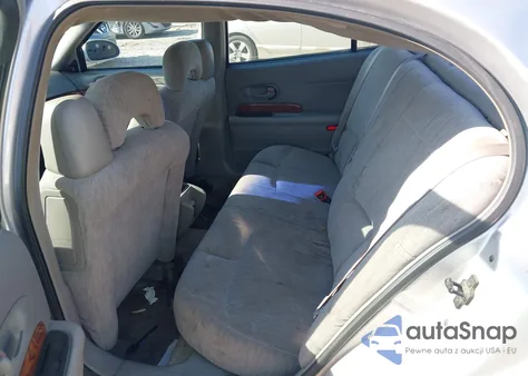 2002 Buick Lesabre Custom from USA, damaged, VIN 1G4HP54K12U255853